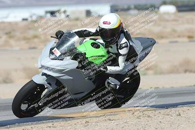 media/Oct-02-2025-Racers Edge (Thu) [[2c91cb6ab3]]/3-B Group/Session 1-Turn 9 Inside (1020am)/